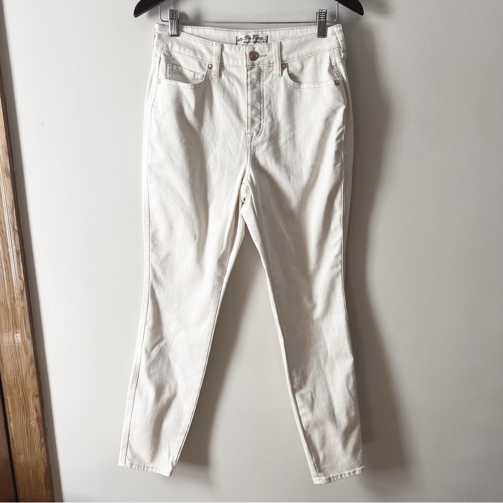 Free People Off White Beige High Rise Skinny Leg Jeans Size 27 Cotton Blend